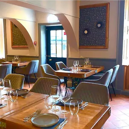 The Curious Fox Bed & Breakfast