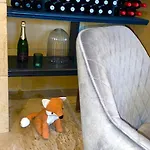 The Curious Fox 5* Skipton
