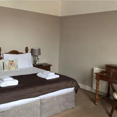 The Curious Fox Skipton